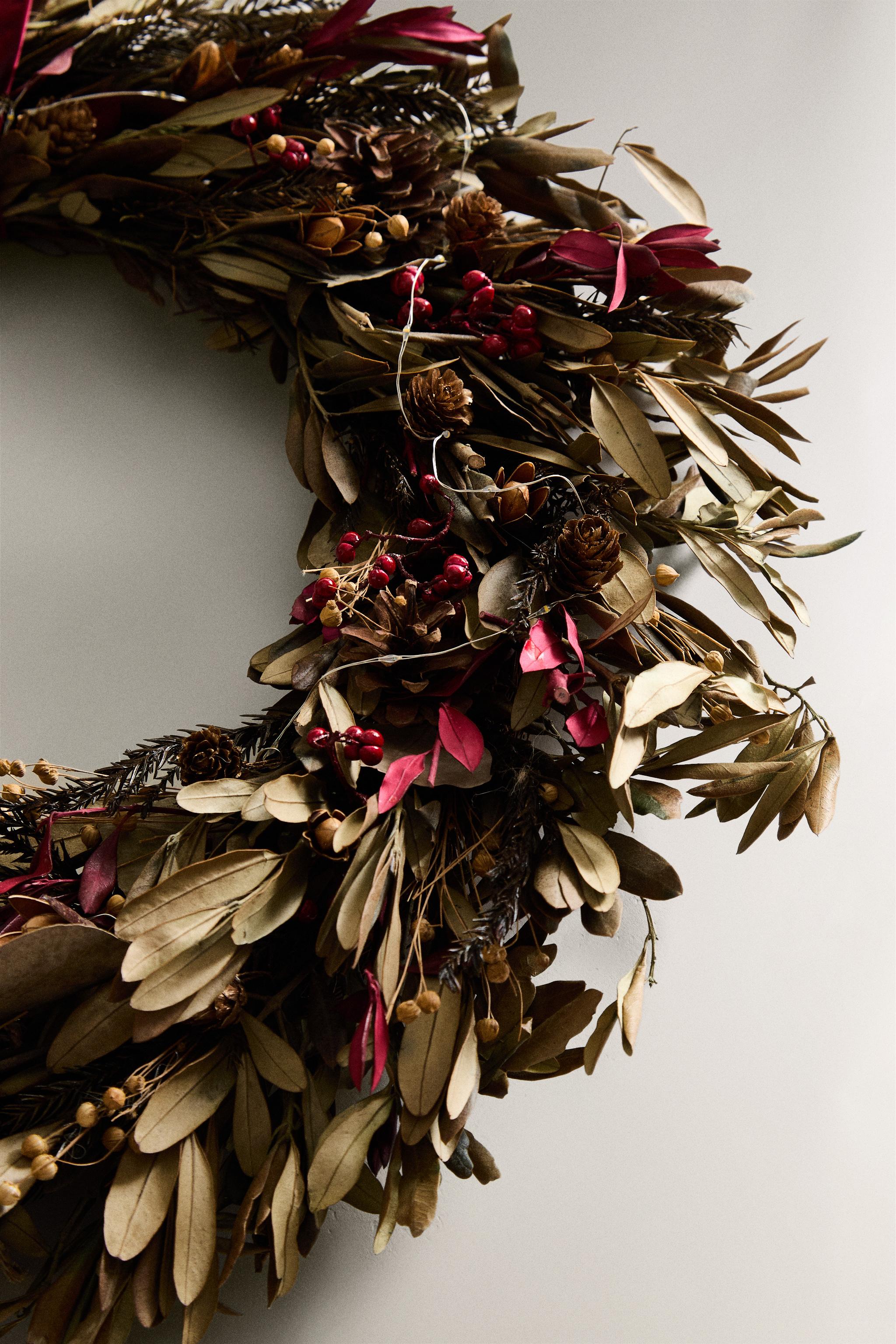 CHRISTMAS WREATH ORNAMENT OLIVE LEAF CHRISTMAS (23.6")